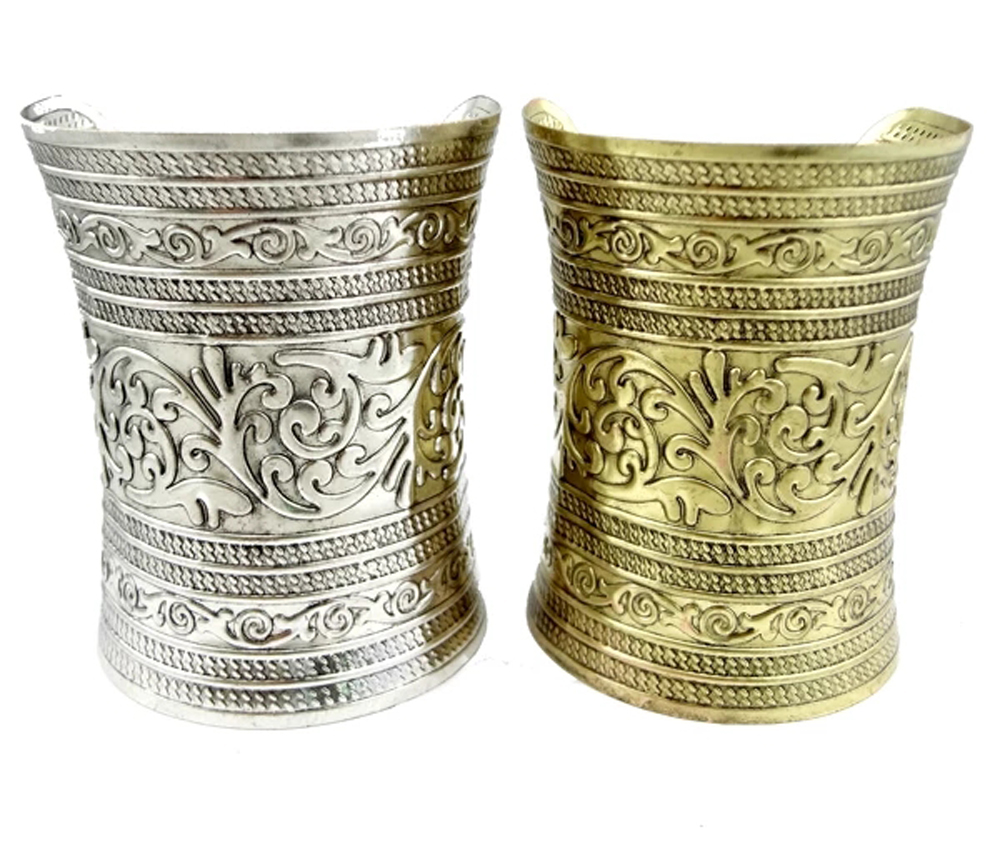 Vintage Alloy Wide Cuff Bracel - огляд і ціна Men Accessories India